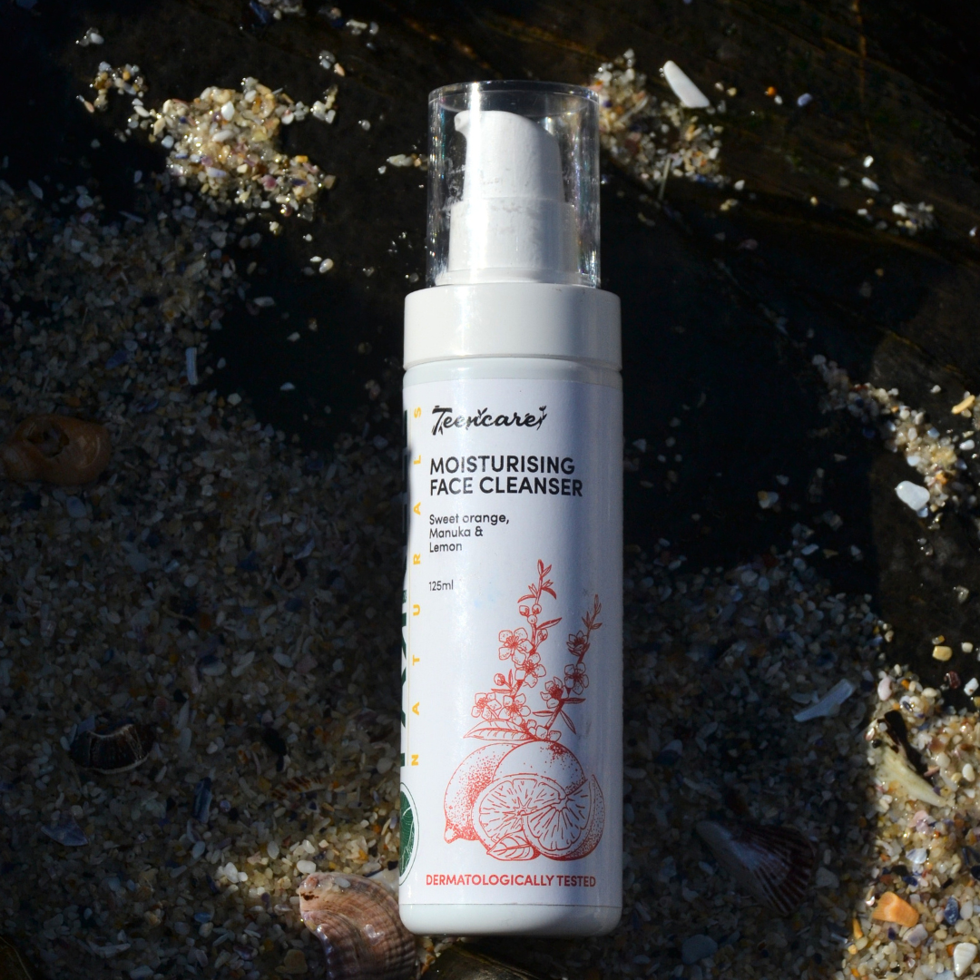 Moisturising Facial Cleanser